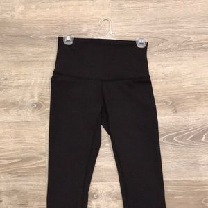 Size 6 lulu lemon leggings